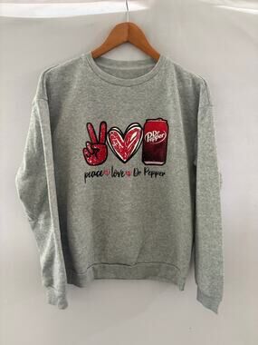 Peace Love Dr Pepper Graphic Crewneck Sweatshirt Women's M Gray Fleece